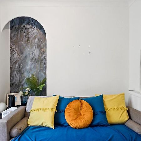 Modern One Bedroom Apartments In ברייטון מראה חיצוני תמונה