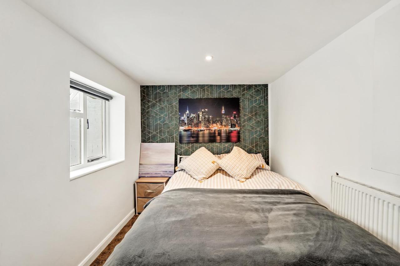 Modern One Bedroom Apartments In ברייטון מראה חיצוני תמונה