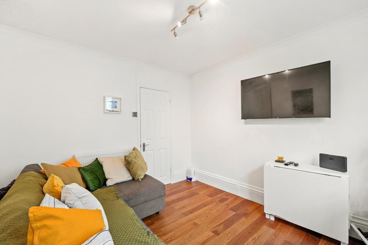 Modern One Bedroom Apartments In ברייטון מראה חיצוני תמונה