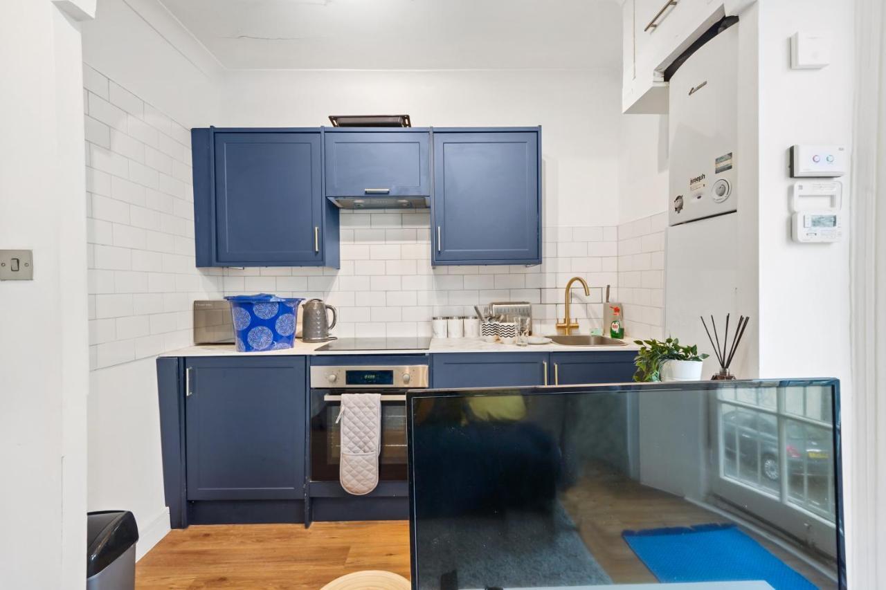 Modern One Bedroom Apartments In ברייטון מראה חיצוני תמונה