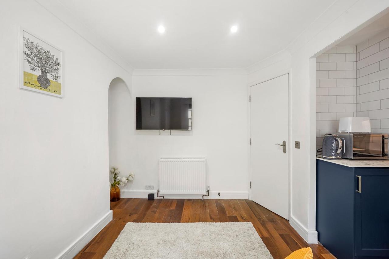 Modern One Bedroom Apartments In ברייטון מראה חיצוני תמונה
