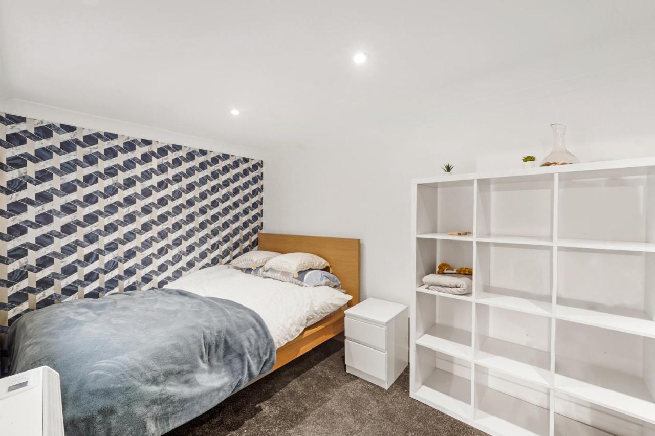 Modern One Bedroom Apartments In ברייטון מראה חיצוני תמונה