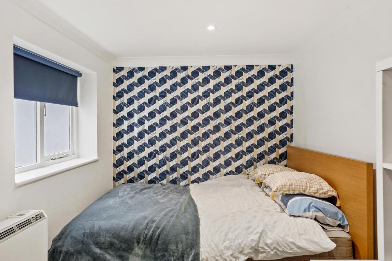 Modern One Bedroom Apartments In ברייטון מראה חיצוני תמונה